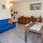 Rosa House Nyaraló *
